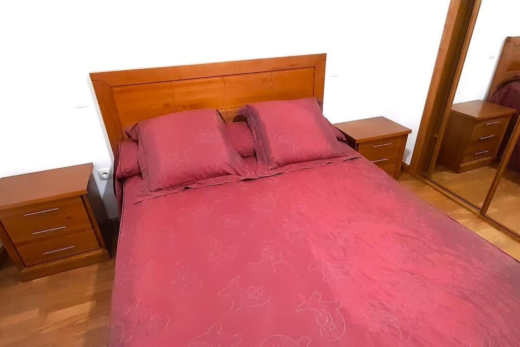 Apartamento Vistas Al Mar Con Piscina Y Terraza Foz Kültér fotó